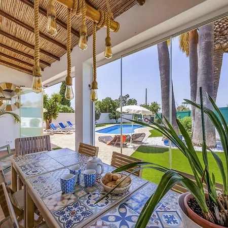 Domus Vini By Villa Guia (Faro)